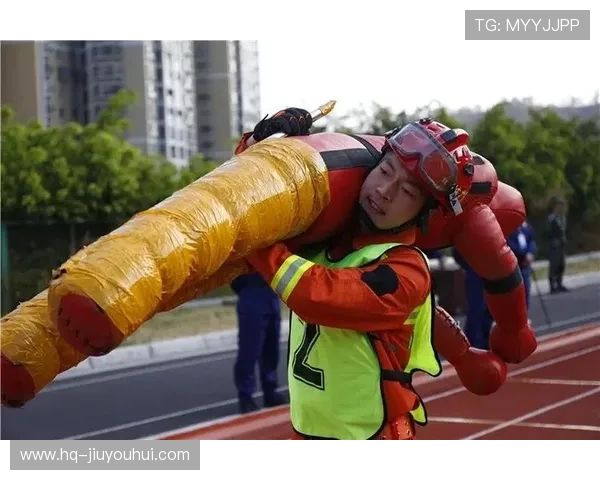 河南足球中场远射破门非凡瞬间全面点燃球迷澎湃激情赛场沸腾时刻